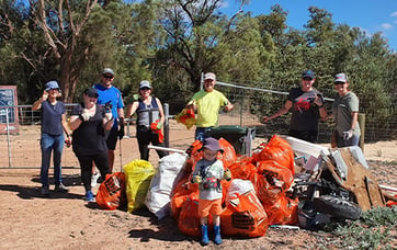 220725 BUSH Blog - Clean Up Australia Day at Bushmead 457x288